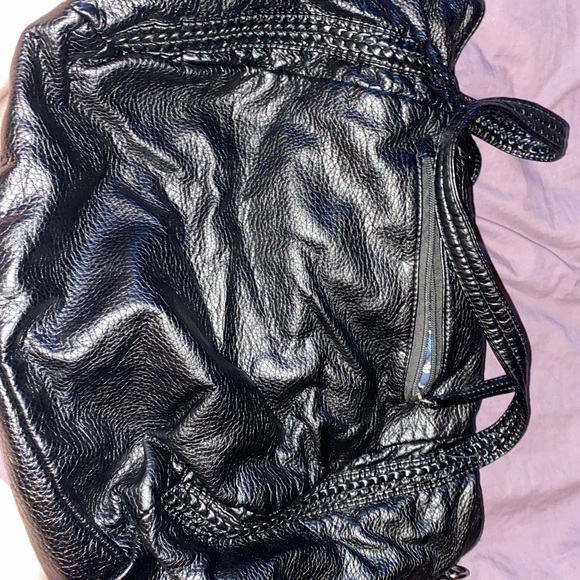 Black Shoulder Bag - Large capacity - Picture 3 of 3